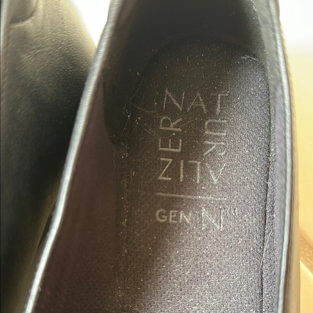 Naturalizer Black Loafers with Slip-On Design and Versatile Style - Picture 2 of 5